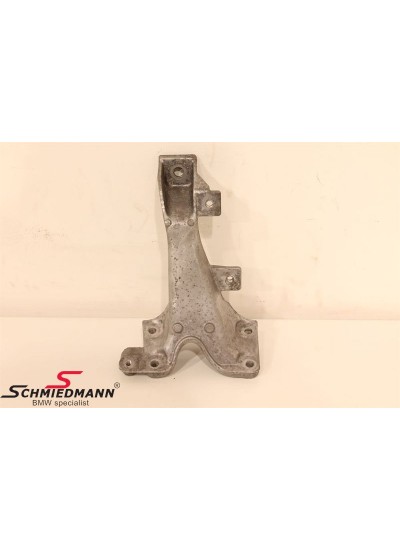 E36 ALİMİNYUM MOTOR KULAĞI SOL E36 ALİMİNYUM MOTOR KULAĞI SOL