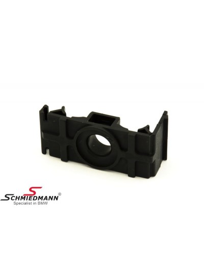 E36/E46/E39/Z4 E85 ŞANZIMAN BORU TUTUCU BRAKET