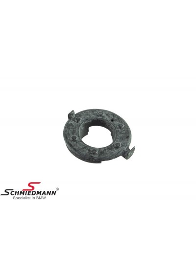 E90 E92 E93 M3 ARKA HELEZYON LASTİĞİ ALT E90 E92 E93 M3 ARKA HELEZYON LASTİĞİ ALT