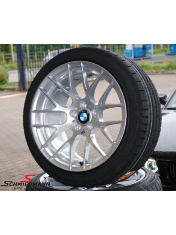 E82 1M COUPE E92 M3 COMPETİTİON ARKA JANT… E82 1M COUPE E92 M3 COMPETİTİON ARKA JANT…