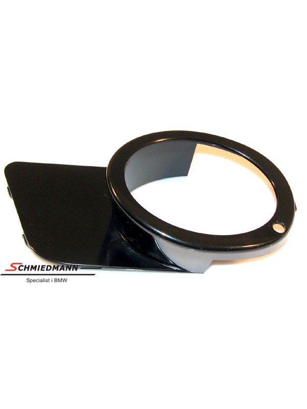 E39 SİS FAR ÇERÇEVESİ SAĞ M… E39 SİS FAR ÇERÇEVESİ SAĞ M…