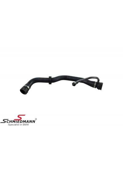 X3 E83 M57N RADYATÖR ÜST HORTUMU X3 E83 M57N RADYATÖR ÜST HORTUMU