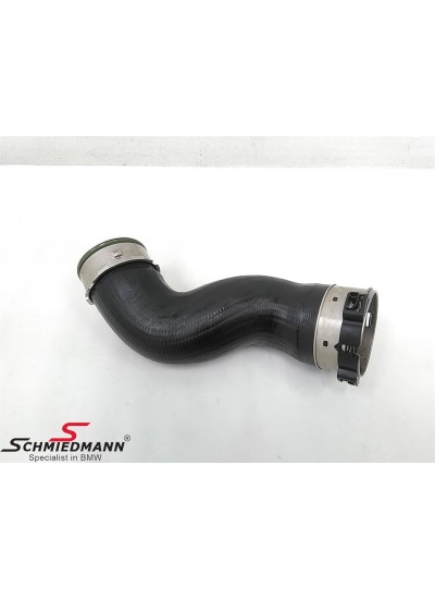 E83 LCİ TURBO HORTUMU E83 LCİ TURBO HORTUMU