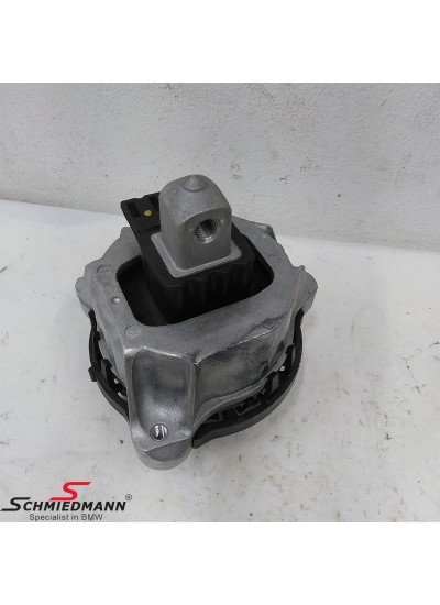 G30 G32 G12 MOTOR KULAĞI SAĞ B58 4,0İ G30 G32 G12 MOTOR KULAĞI SAĞ B58 4,0İ