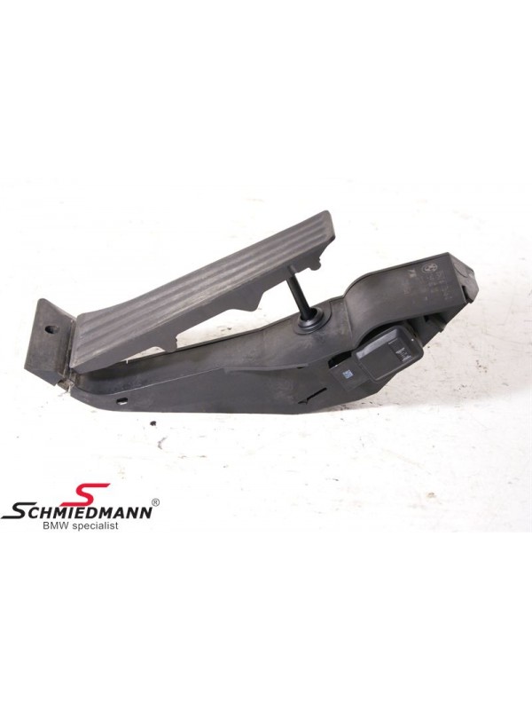 E60 E90 GAZ PEDAL MANUEL… E60 E90 GAZ PEDAL MANUEL…