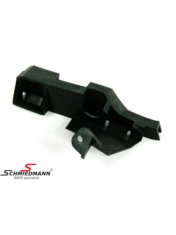 E46 ÖN TAMPON BRAKETİ SAĞ… E46 ÖN TAMPON BRAKETİ SAĞ…