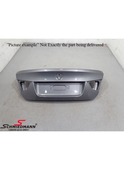 E90 LCI BAGAJ KAPAĞI