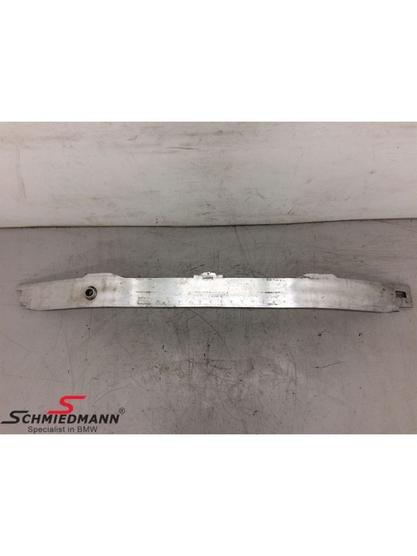 F30 ÖN TAMPON DEMİRİ ÜST… F30 ÖN TAMPON DEMİRİ ÜST…