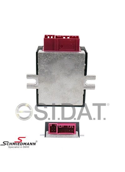 F20/F30/F10/X3 F25/X5 F15 YAKIT POMPA KONTROL ÜNİTESİ F20/F30/F10/X3 F25/X5 F15 YAKIT POMPA KONTROL ÜNİTESİ