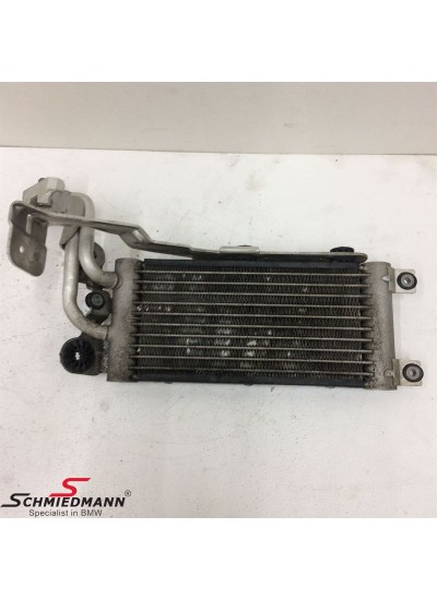E90/E92/E93 ///M3 / X1 E84 ŞANZIMAN YAĞ SOĞUTMA RADYATÖRÜ S65/N54 E90/E92/E93 ///M3 / X1 E84 ŞANZIMAN YAĞ SOĞUTMA RADYATÖRÜ S65/N54