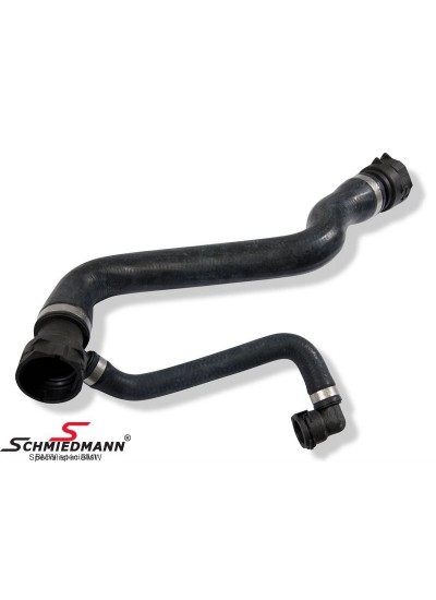 E90 RADYATÖR ÜST HORTUMU E90 RADYATÖR ÜST HORTUMU