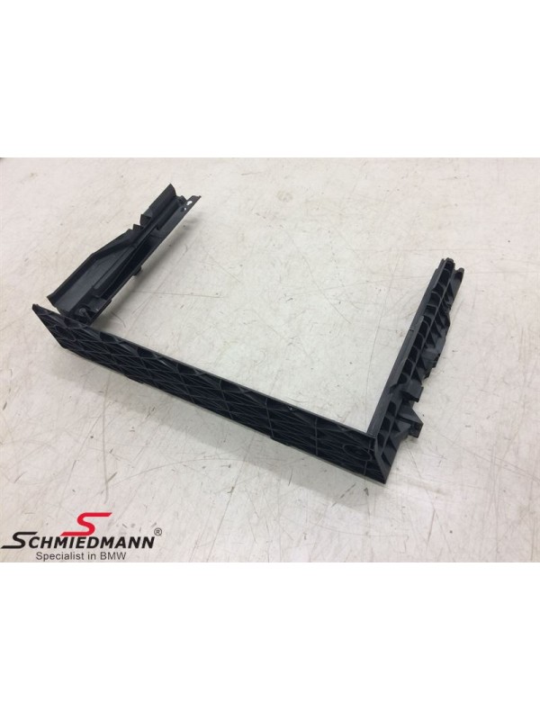 E60 RADYATÖR TAŞIYICI… E60 RADYATÖR TAŞIYICI…