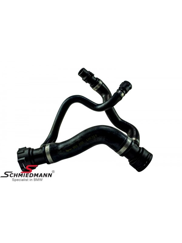 E60 RADYATÖR ÜST HORTUMU N52… E60 RADYATÖR ÜST HORTUMU N52…