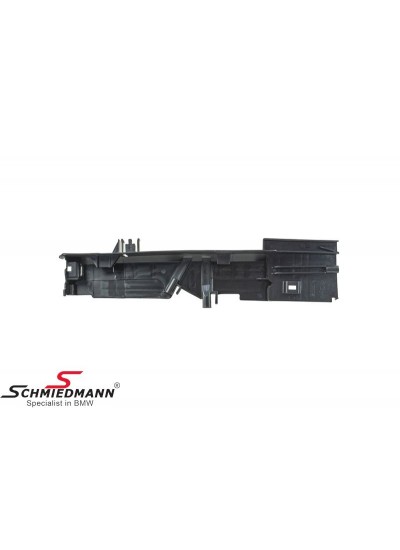 F20/F30/F32/F34/F36/F87 RADYATÖR YAN BAKALİTİ SOL F20/F30/F32/F34/F36/F87 RADYATÖR YAN BAKALİTİ SOL