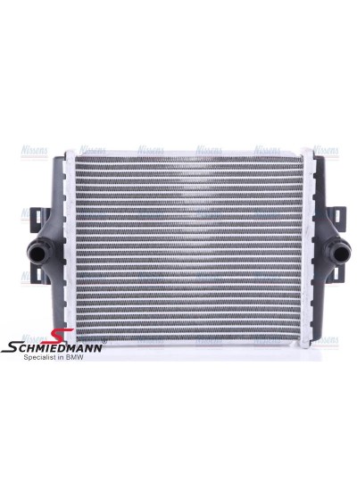 F20 F30 F32 EK RADYATÖR OTM F20 F30 F32 EK RADYATÖR OTM