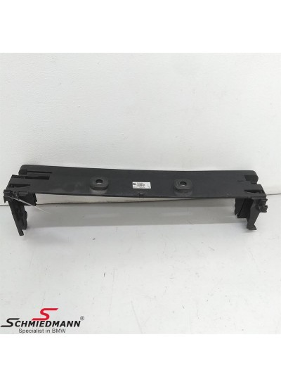 F01/F06/F07/F10/F12/ RADYATÖR TAŞIYICI ÜST BAKALİTİ F01/F06/F07/F10/F12/ RADYATÖR TAŞIYICI ÜST BAKALİTİ