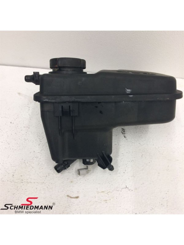 E65 YEDEK SU DEPOSU 740D… E65 YEDEK SU DEPOSU 740D…