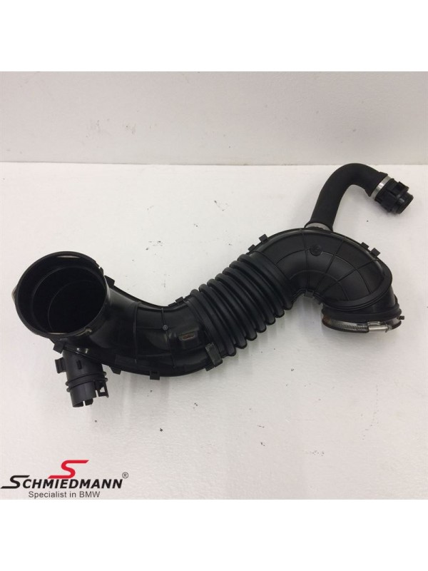 F30 TEMİZ HAVA BORUSU… F30 TEMİZ HAVA BORUSU…