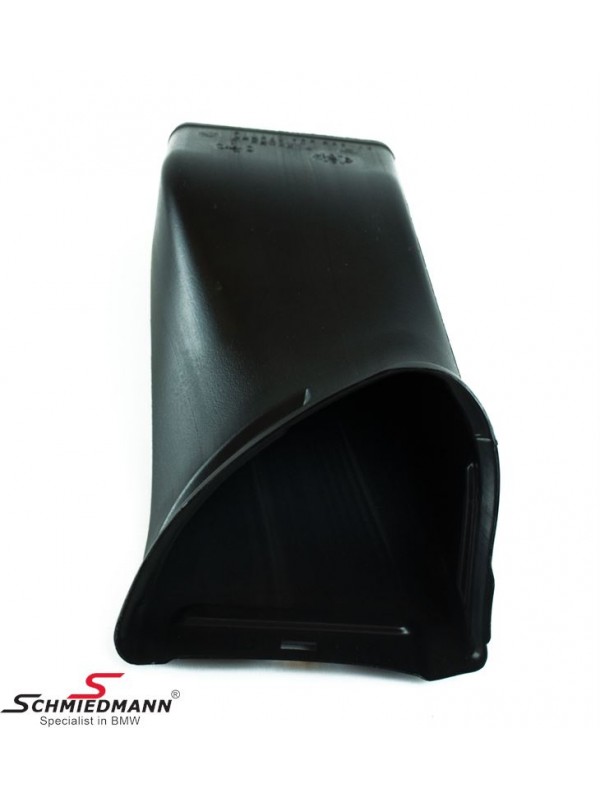 E60 FREN HAVA KANALI SAĞ ///M… E60 FREN HAVA KANALI SAĞ ///M…