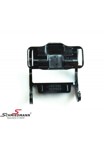 F06 F12 F13 FAR FİSKİYE KAPAK KOLU SOL F06 F12 F13 FAR FİSKİYE KAPAK KOLU SOL