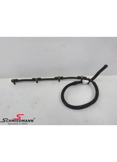 B47 ENJEKTÖR GERİ DÖNÜŞ HORTUMU B47 ENJEKTÖR GERİ DÖNÜŞ HORTUMU