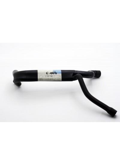 E36/E46/E34 SİLİNDİR KAPAK HAVALANDIRMA HORTUMU M43 E36/E46/E34 SİLİNDİR KAPAK HAVALANDIRMA HORTUMU M43