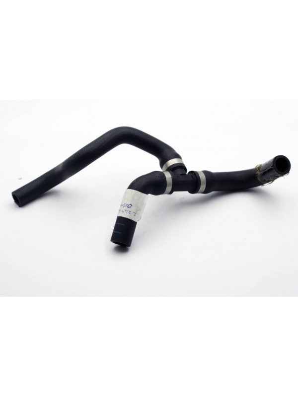 E46 RADYATÖR HORTUMU… E46 RADYATÖR HORTUMU…