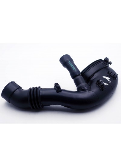 E60 M47N2 HAVA AKIŞM. BORUSU DİZEL E60 M47N2 HAVA AKIŞM. BORUSU DİZEL