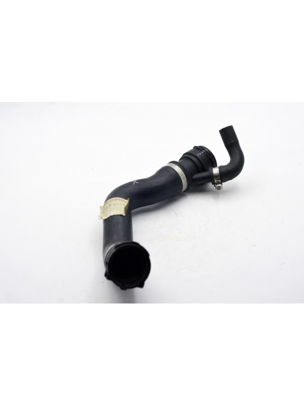 X3 E83 RAD ALT HORTUMU… X3 E83 RAD ALT HORTUMU…