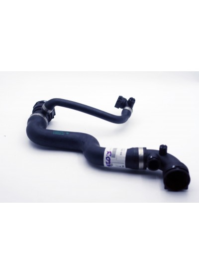 E46 RADYATÖR ÜST HORTUMU N40/42/45/46