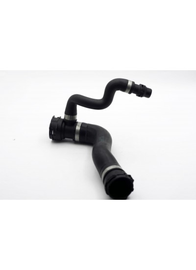 E60/E63 RADYATÖR ÜST HORTUMU N52/N53 E60/E63 RADYATÖR ÜST HORTUMU N52/N53