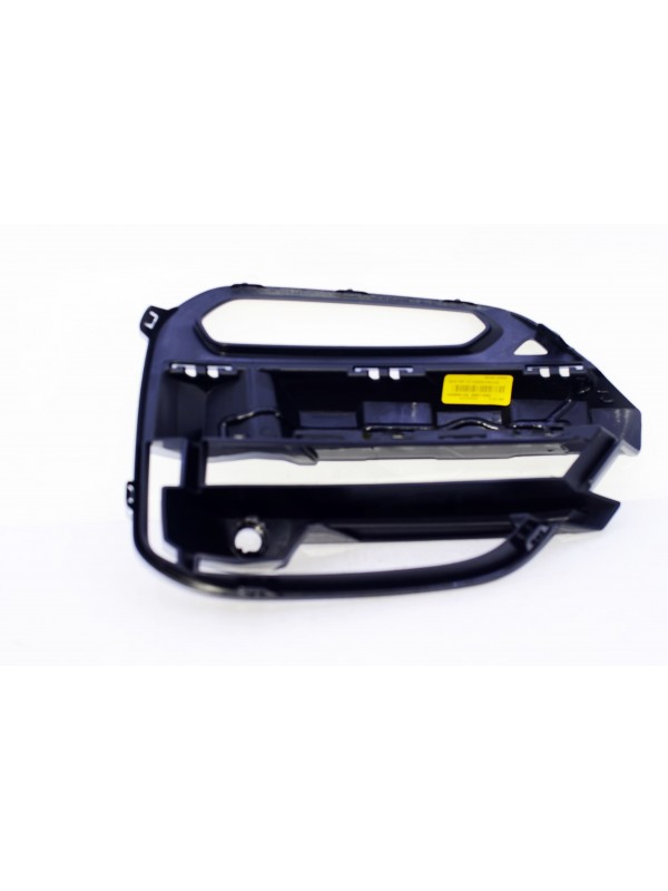 X3 G01 ÖN TAMPON IZGARASI SOL… X3 G01 ÖN TAMPON IZGARASI SOL…