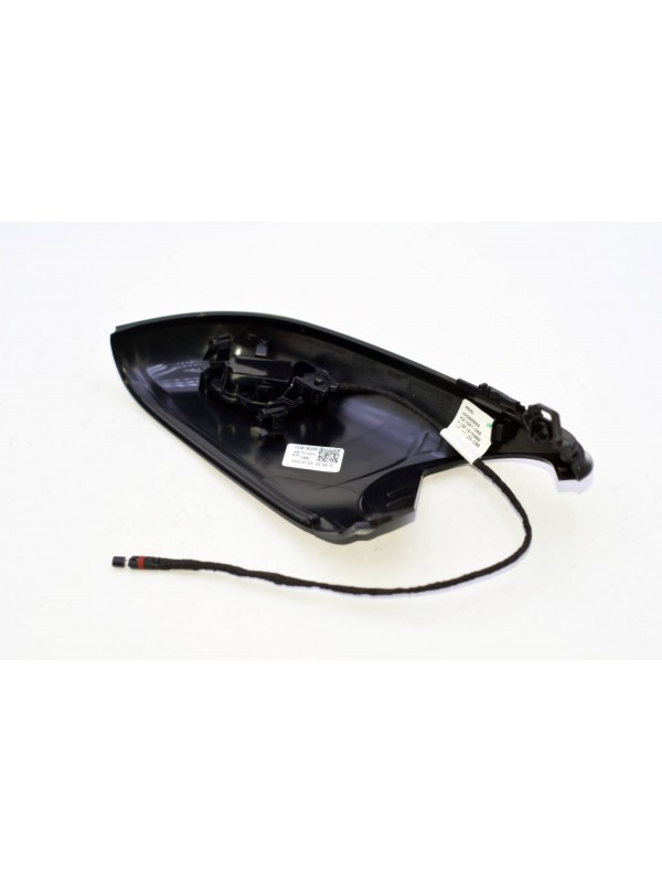 X2 F39 AYNA GÖVDE ALT PARÇASI SOL… X2 F39 AYNA GÖVDE ALT PARÇASI SOL…