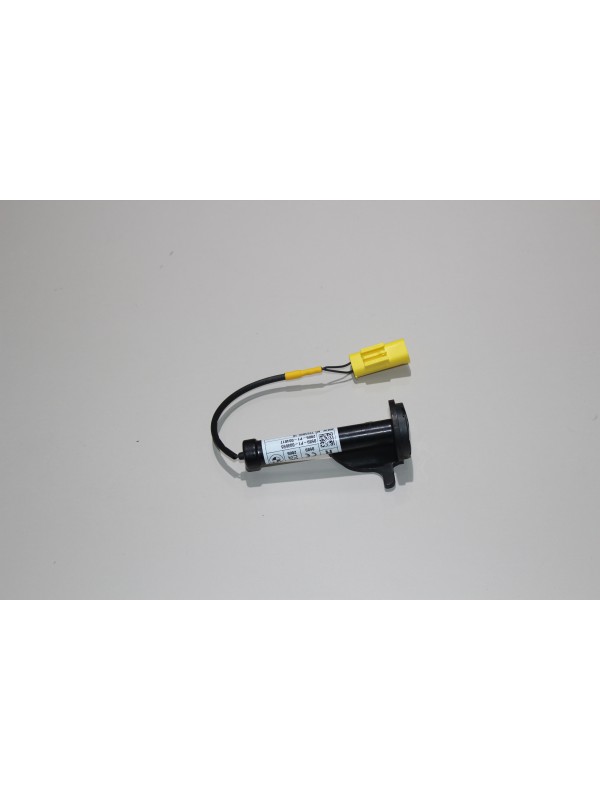 F10 KAPUT YAYA KORUMA SENSÖRÜ SAĞ… F10 KAPUT YAYA KORUMA SENSÖRÜ SAĞ…