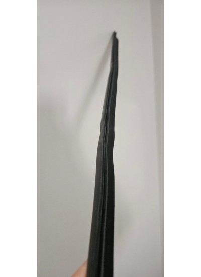 E87 ARKA CAM ÇITASI SAĞ E87 ARKA CAM ÇITASI SAĞ