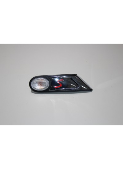 MİNİ R55/R56/R57 (S) ÇAMURLUK SİNYALİ SAĞ MİNİ R55/R56/R57 (S) ÇAMURLUK SİNYALİ SAĞ