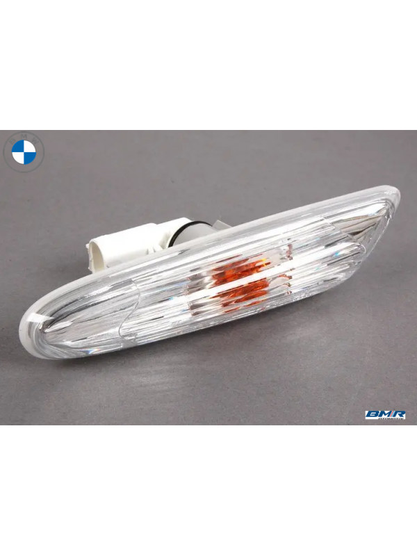 E87 SOL / E90 SAĞ ÖN ÇAMURLUK SİNYALİ BEYAZ… E87 SOL / E90 SAĞ ÖN ÇAMURLUK SİNYALİ BEYAZ…