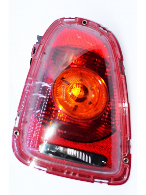 R56 STOP LAMBASI SAĞ SARI…