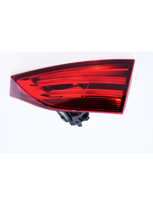 X1 E84 BAGAJ İÇ STOP SAĞ…