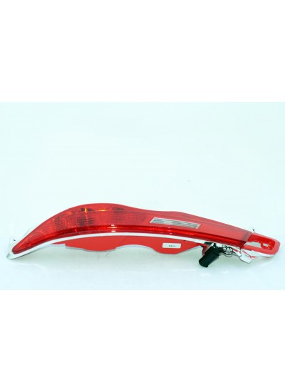 E63 ARKA REFLEKTÖR LAMBASI SAĞ